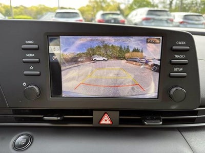 2025 Hyundai ELANTRA SEL Sport IVT