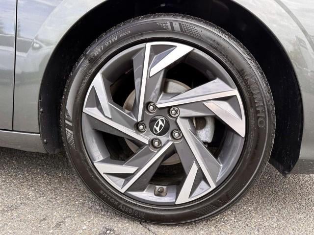 2025 Hyundai ELANTRA SEL Sport IVT