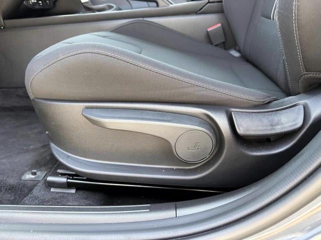 2025 Hyundai ELANTRA SEL Sport IVT