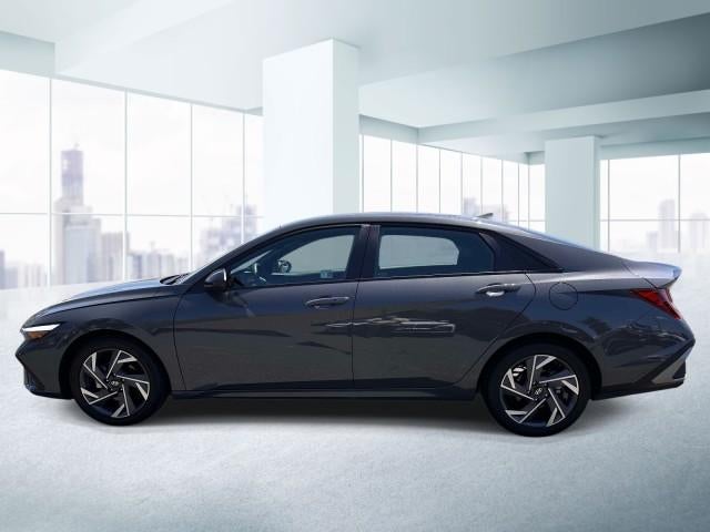 2025 Hyundai ELANTRA SEL Sport IVT