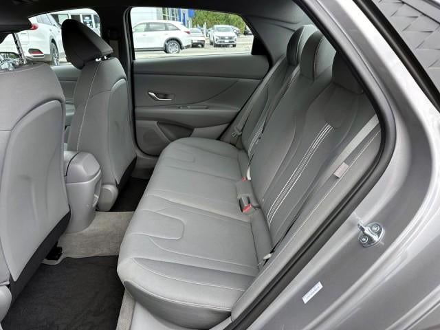 2025 Hyundai ELANTRA SEL Sport IVT