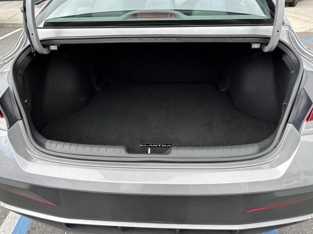 2025 Hyundai ELANTRA SEL Sport IVT