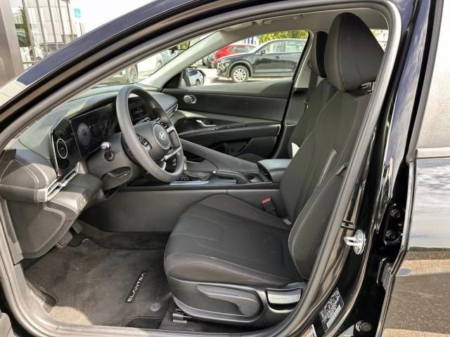 2024 Hyundai ELANTRA SEL IVT