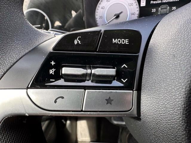 2024 Hyundai ELANTRA SEL IVT