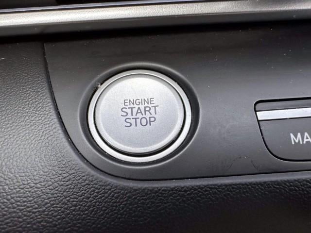 2024 Hyundai ELANTRA SEL IVT