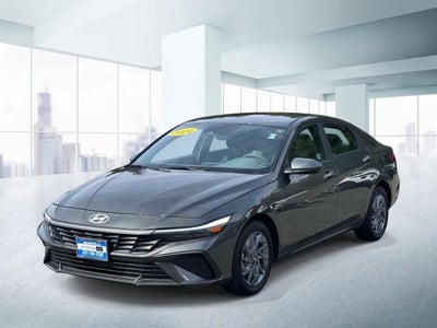 2024 Hyundai ELANTRA SEL IVT