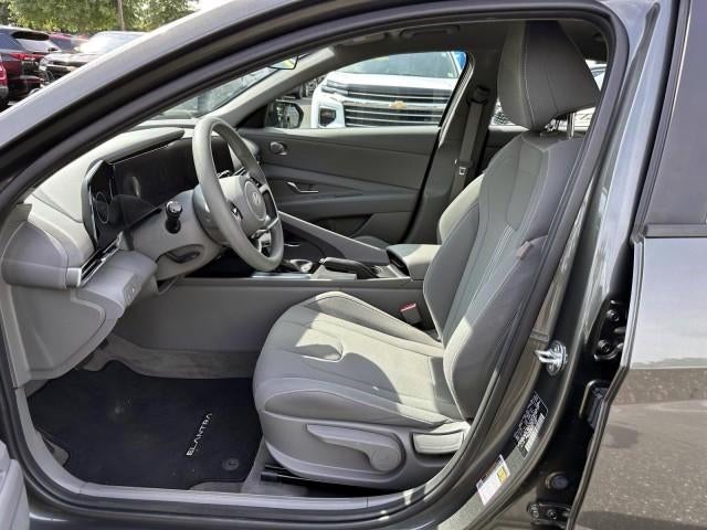 2024 Hyundai ELANTRA SEL IVT