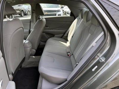 2024 Hyundai ELANTRA SEL IVT