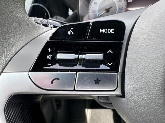 2024 Hyundai ELANTRA SEL IVT