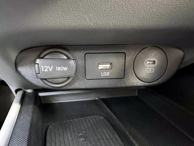 2025 Hyundai ELANTRA SEL Sport IVT