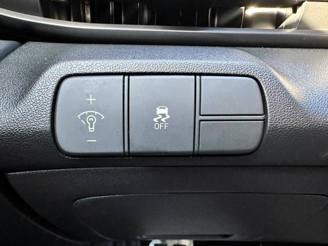 2025 Hyundai ELANTRA SEL Sport IVT