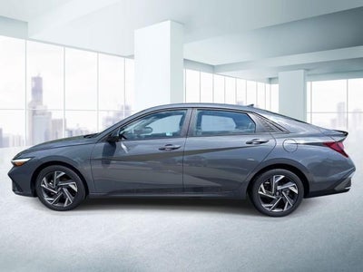 2025 Hyundai ELANTRA SEL Sport IVT