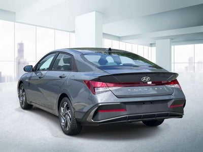 2025 Hyundai ELANTRA SEL Sport IVT
