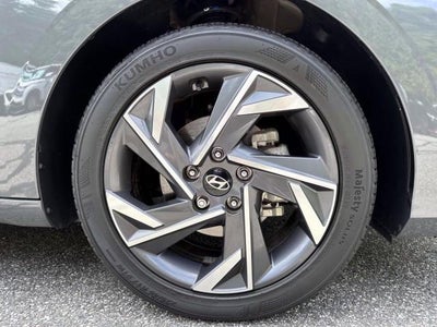2025 Hyundai ELANTRA SEL Sport IVT