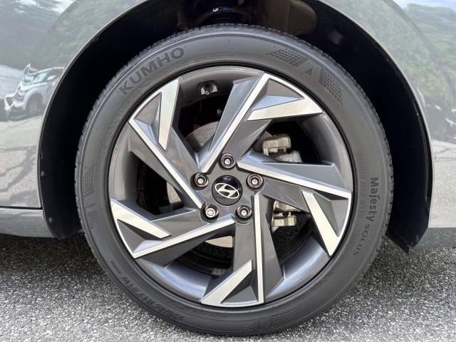 2025 Hyundai ELANTRA SEL Sport IVT