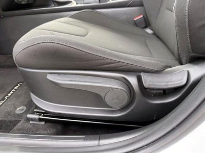 2025 Hyundai ELANTRA SEL Sport IVT