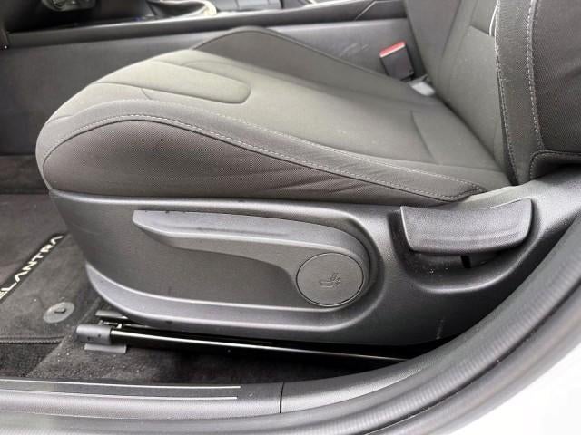 2025 Hyundai ELANTRA SEL Sport IVT