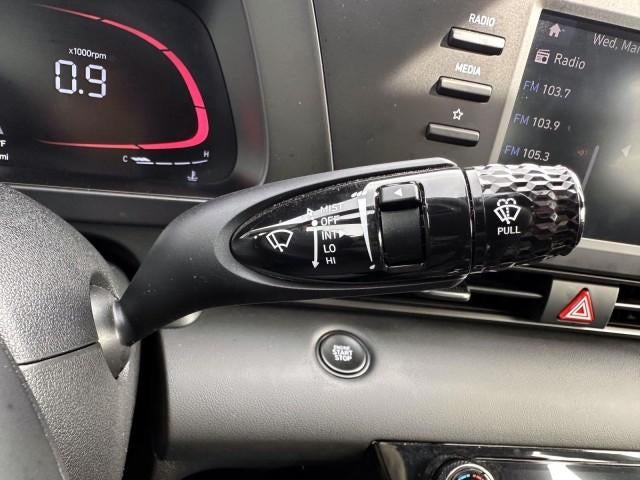 2025 Hyundai ELANTRA SEL Sport IVT