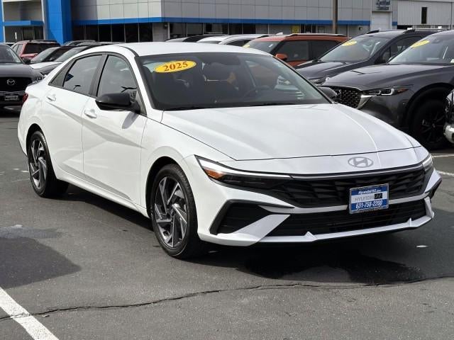 2025 Hyundai ELANTRA SEL Sport IVT