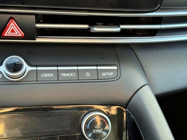 2023 Hyundai ELANTRA HYBRID Limited DCT