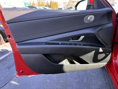 2022 Hyundai ELANTRA HYBRID Limited DCT