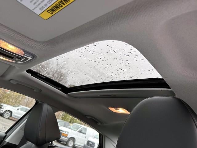 2023 Hyundai ELANTRA Limited IVT