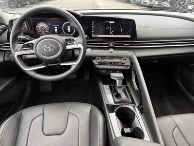 2023 Hyundai ELANTRA Limited IVT