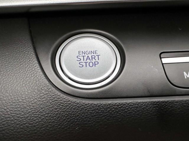 2023 Hyundai ELANTRA Limited IVT