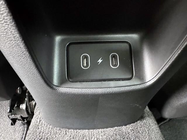 2025 Hyundai ELANTRA Limited IVT