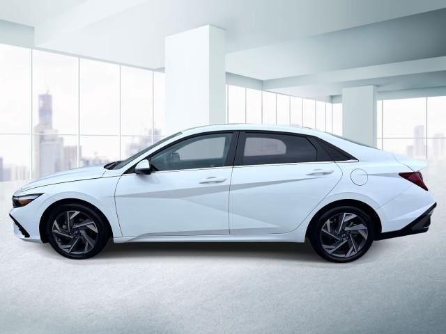 2025 Hyundai ELANTRA Limited IVT