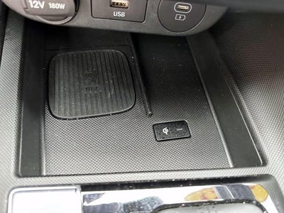 2025 Hyundai ELANTRA Limited IVT