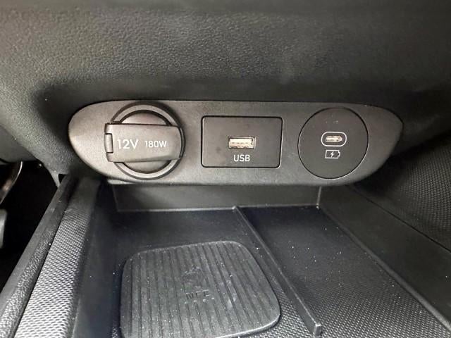 2025 Hyundai ELANTRA Limited IVT