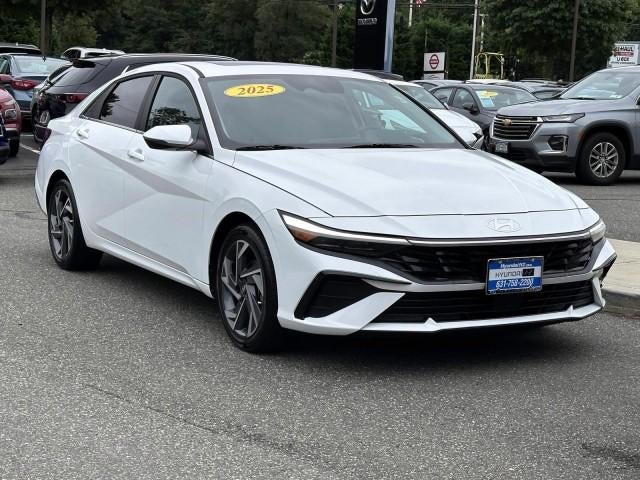 2025 Hyundai ELANTRA Limited IVT