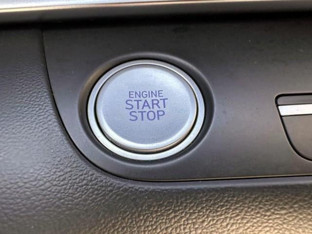 2023 Hyundai ELANTRA SEL IVT