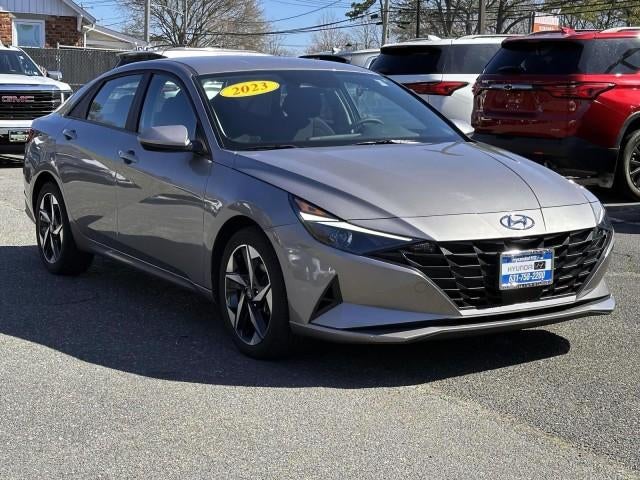 2023 Hyundai ELANTRA SEL IVT