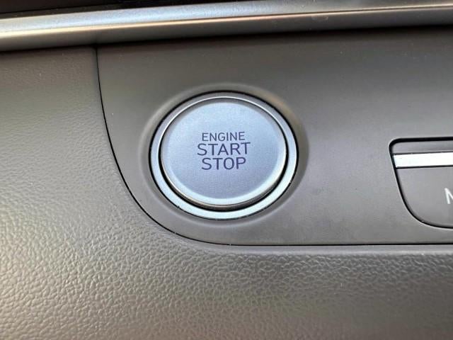 2023 Hyundai ELANTRA SEL IVT