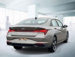 2023 Hyundai ELANTRA SEL IVT