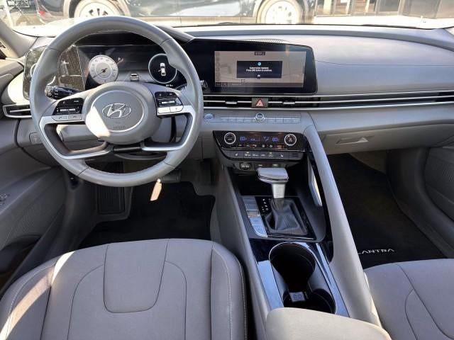 2023 Hyundai ELANTRA SEL IVT