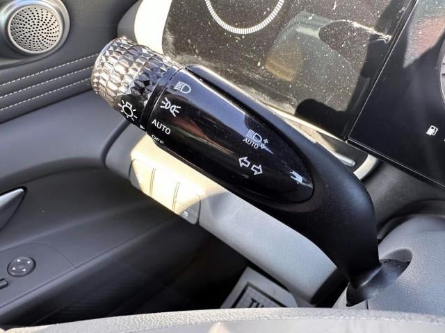 2023 Hyundai ELANTRA SEL IVT