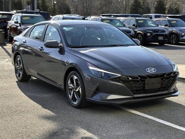2023 Hyundai ELANTRA SEL IVT