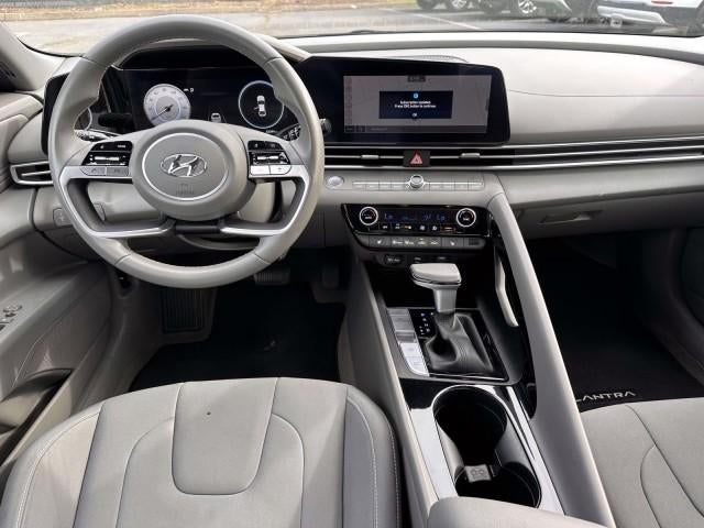 2023 Hyundai ELANTRA SEL IVT