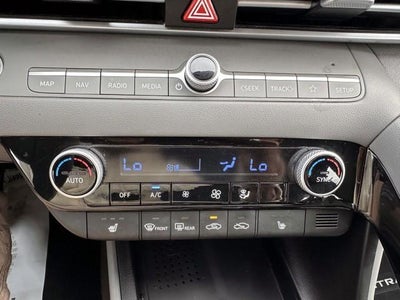 2023 Hyundai ELANTRA SEL IVT