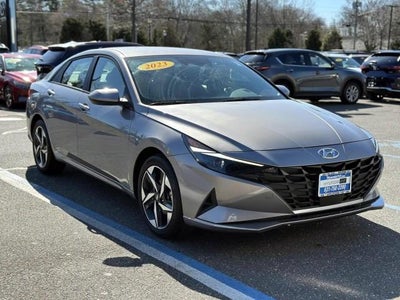 2023 Hyundai ELANTRA SEL IVT