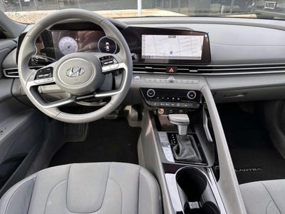 2023 Hyundai ELANTRA SEL IVT