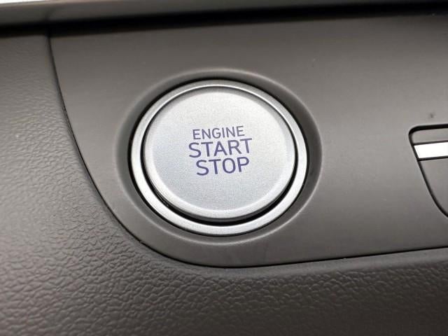 2023 Hyundai ELANTRA SEL IVT