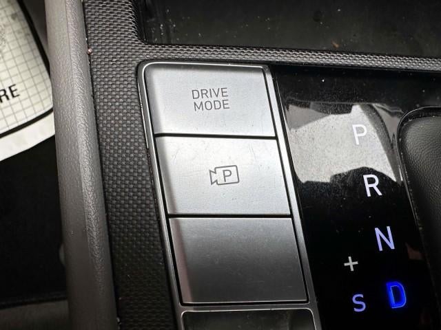 2023 Hyundai ELANTRA SEL IVT