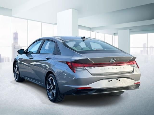 2023 Hyundai ELANTRA SEL IVT