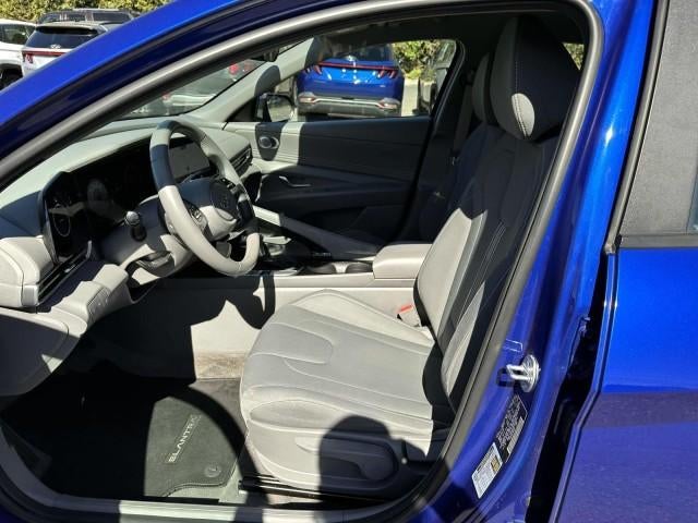 2023 Hyundai ELANTRA SEL IVT