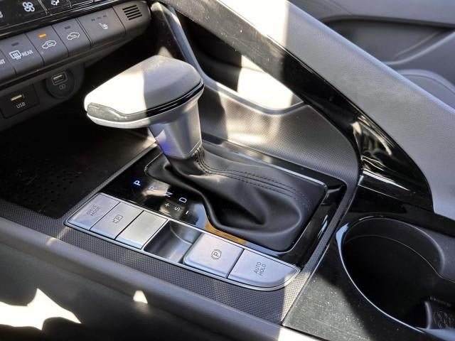 2023 Hyundai ELANTRA SEL IVT