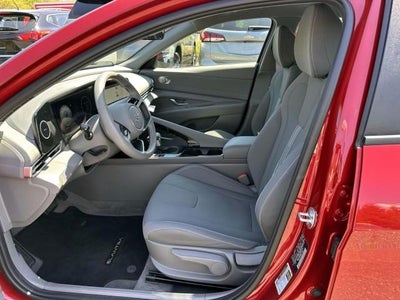 2023 Hyundai ELANTRA SEL IVT